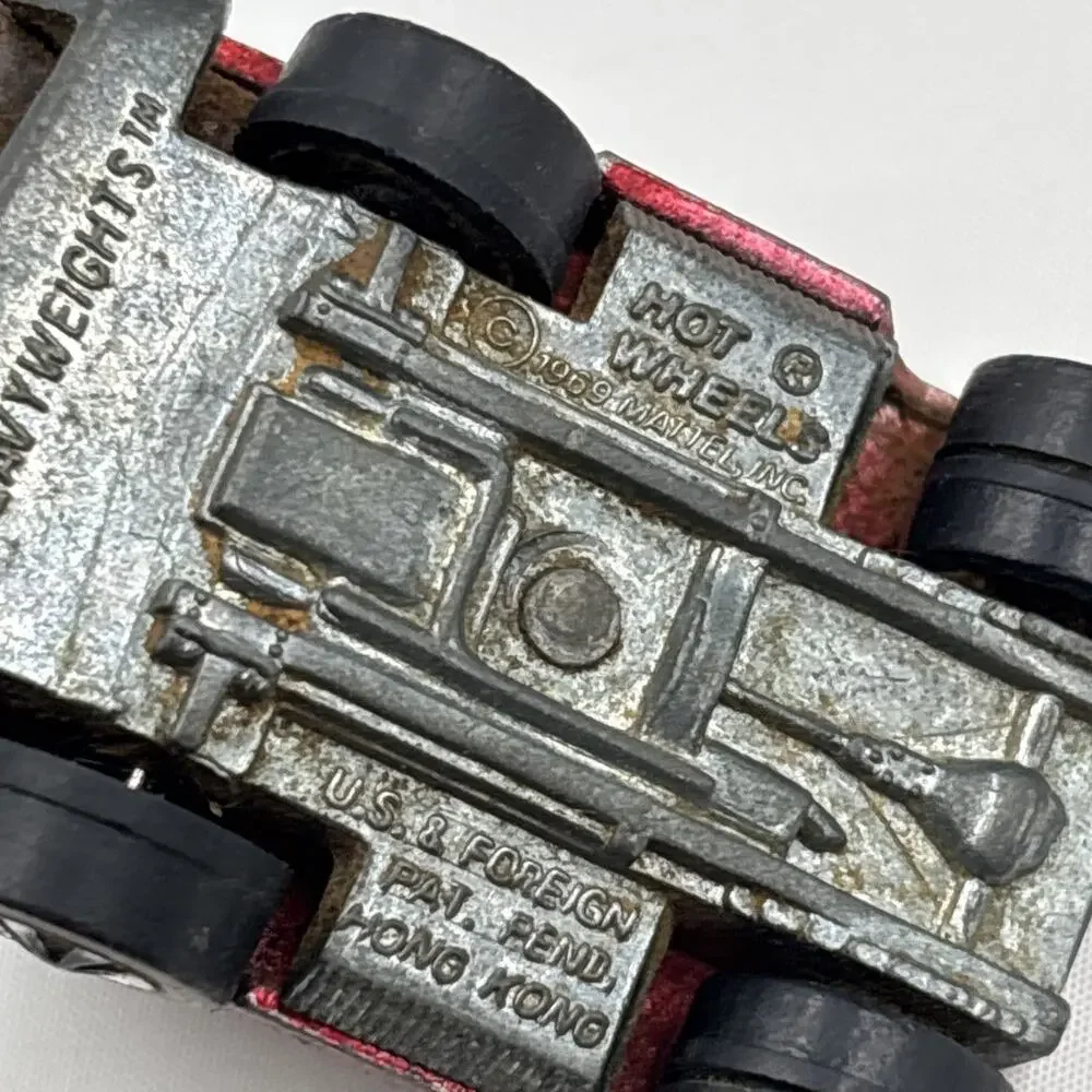 Hot Wheels Redline The Heavyweights RED FIRE TRUCK ENGINE 1969